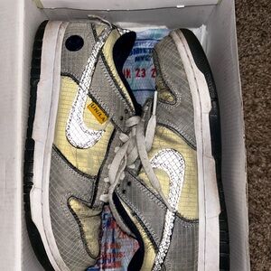Nike Dunks UN/LA Passport